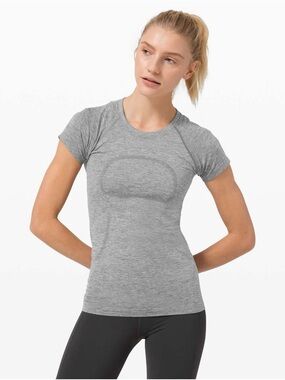 EUC Lululemon Swiftly Tech Short Sleeve 2.0 Slate White Size 6